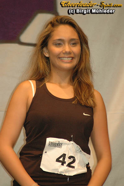 ../Images/cheerleader_casting_050.jpg
