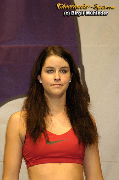 ../Images/cheerleader_casting_069.jpg
