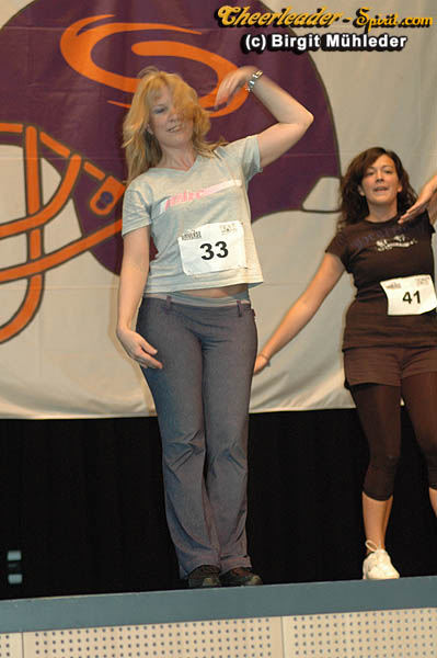 ../Images/cheerleader_casting_080.jpg