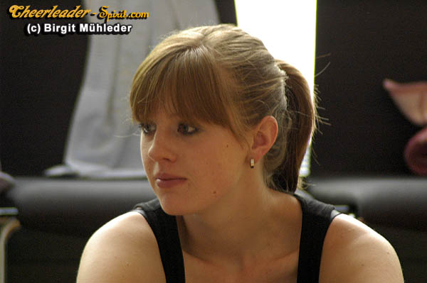 ../Images/cheerleader_casting_160.jpg