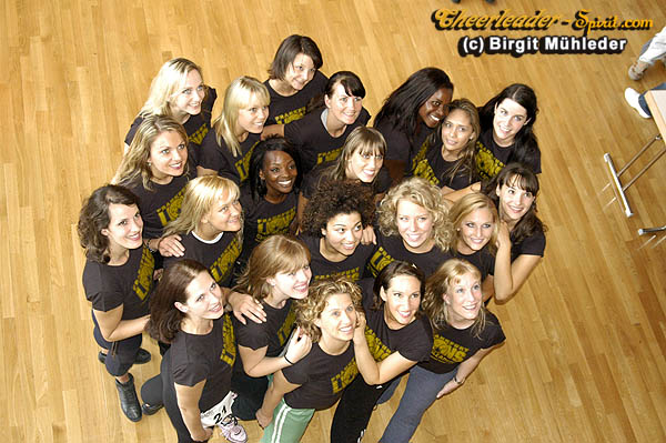 ../Images/cheerleader_casting_260.jpg