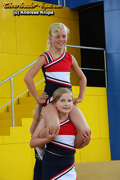 ../Images/IMG_8835-XTC-Kidscheer-20090627.jpg