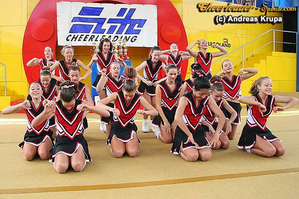 ../Images/IMG_9830-XTC-Kidscheer-20090627.jpg