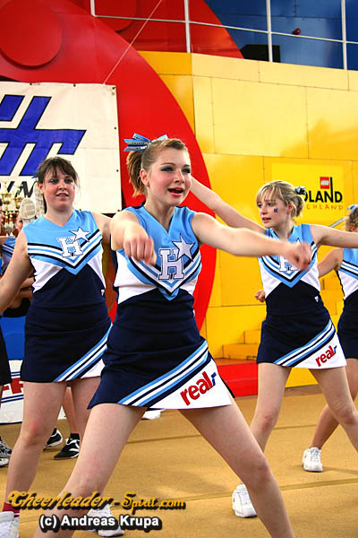 ../Images/JMG_9054-XTC-Kidscheer-20090627.jpg
