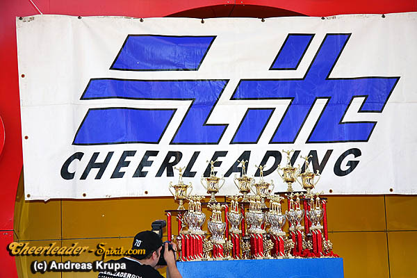 ../Images/JMG_9087-XTC-Kidscheer-20090627.jpg