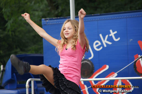 ../Images/younggeneration_106.JPG