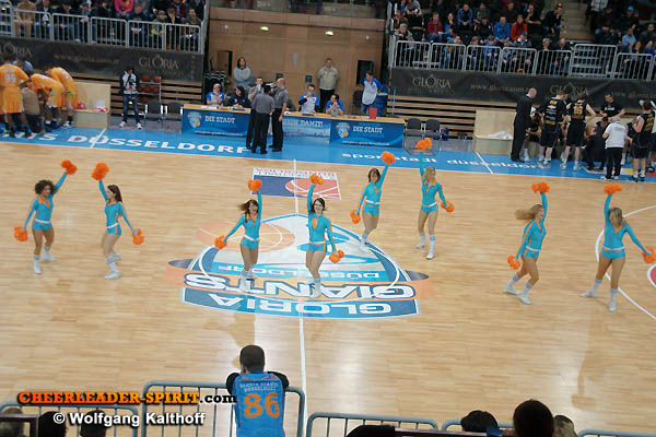../Images/sensationals_123.JPG