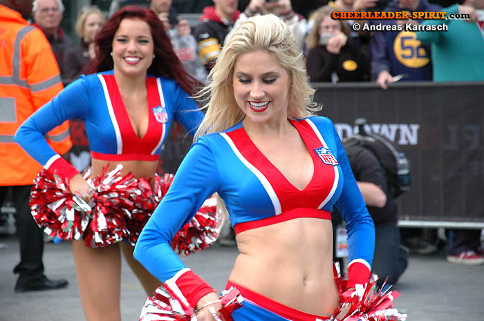 ../Images/NFL_ALLStar_Cheers27.JPG