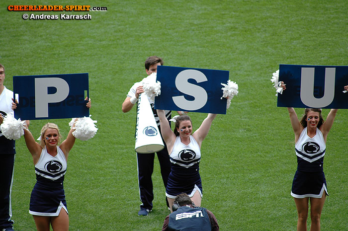 ../Images/pennstatecheer-aka_040.jpg