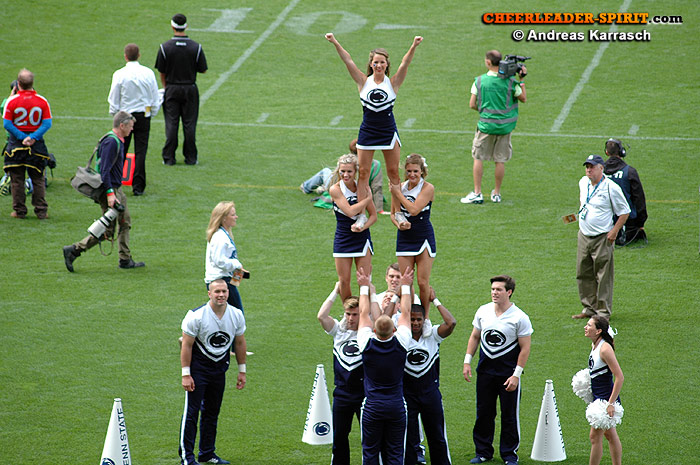 ../Images/pennstatecheer-aka_058.jpg