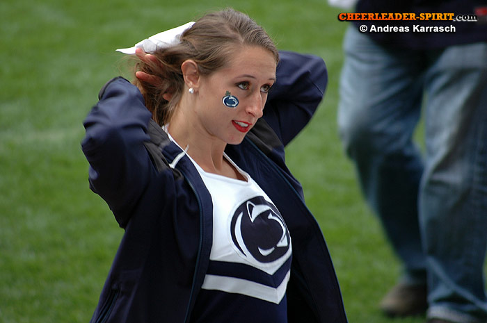 ../Images/pennstatecheer-aka_221.jpg