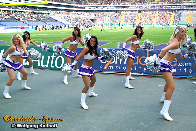 ../Images/galaxydancers025.jpg