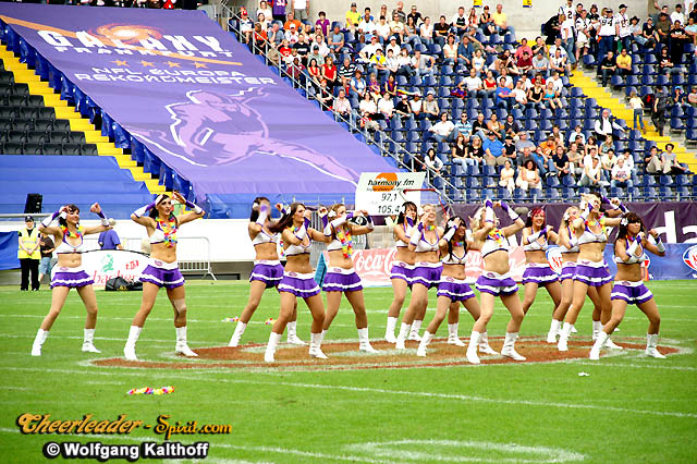 ../Images/galaxydancers046.jpg