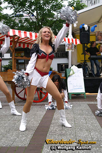 ../Images/silverstars_matjes-fest032.jpg