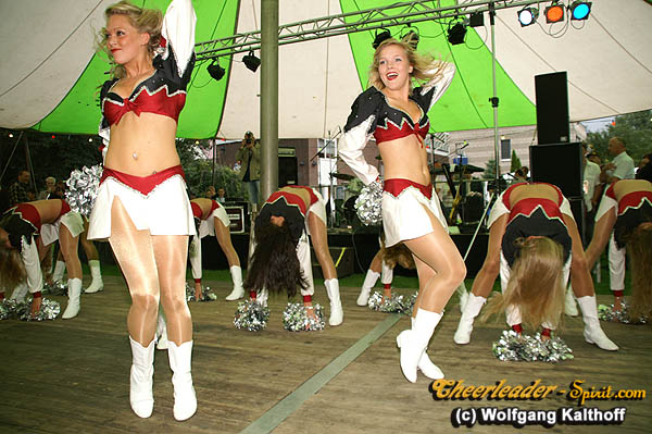 ../Images/silverstarsob_wk_105.jpg