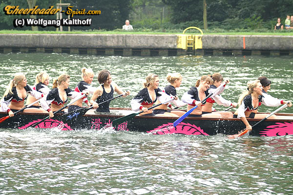 ../Images/silverstars_drachenboot010.jpg