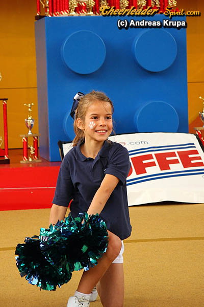 ../Images/IMG_9653-XTC-Kidscheer-20090627.jpg