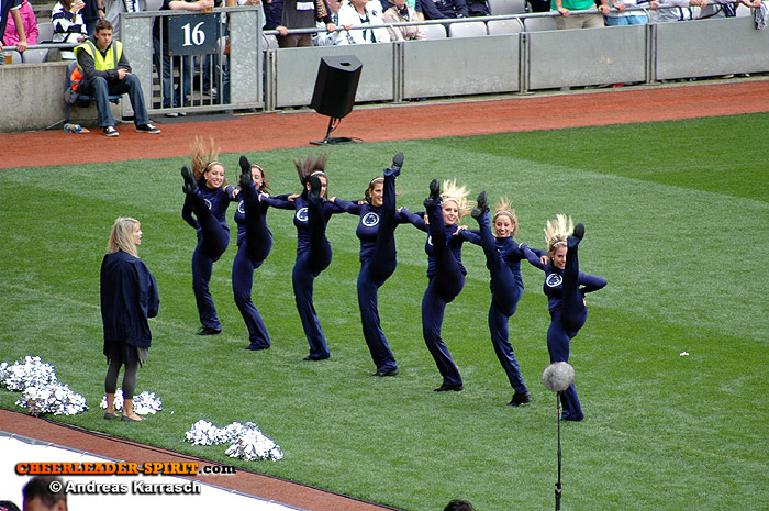 ../Images/pennstatecheer-aka_055.jpg